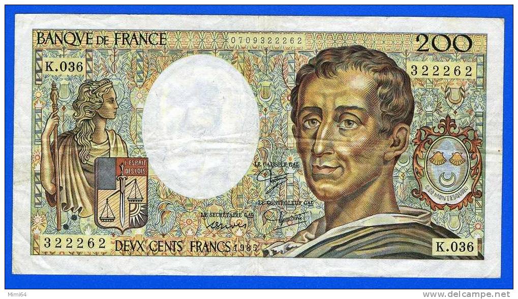 BILLET  DE DEUX CENTS  FRANCS. 200 F. ( MONTESQUIEU ).  1987  /   D . 051 .   / ETAT .T . T . B . VOIR SCAN - 200 F 1981-1994 ''Montesquieu''