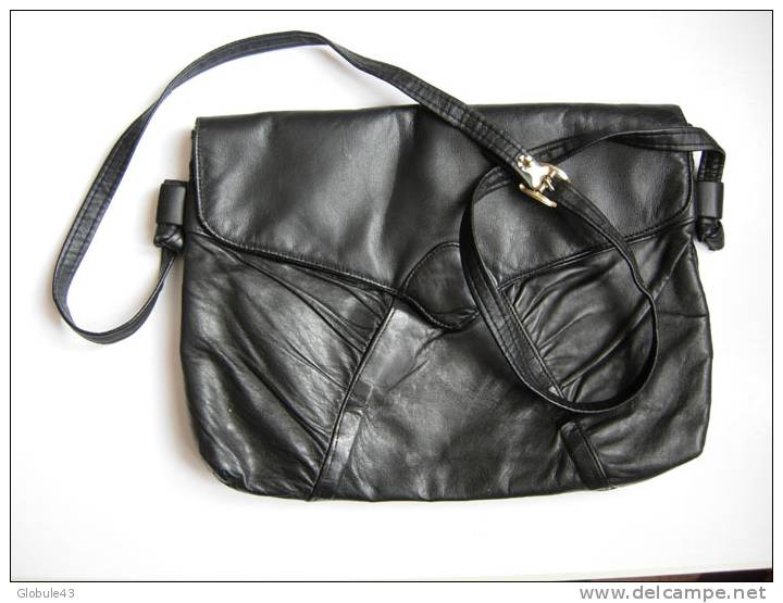 SAC DE FEMME  CUIR SOUPLE   29 X 23 CM - Otros & Sin Clasificación