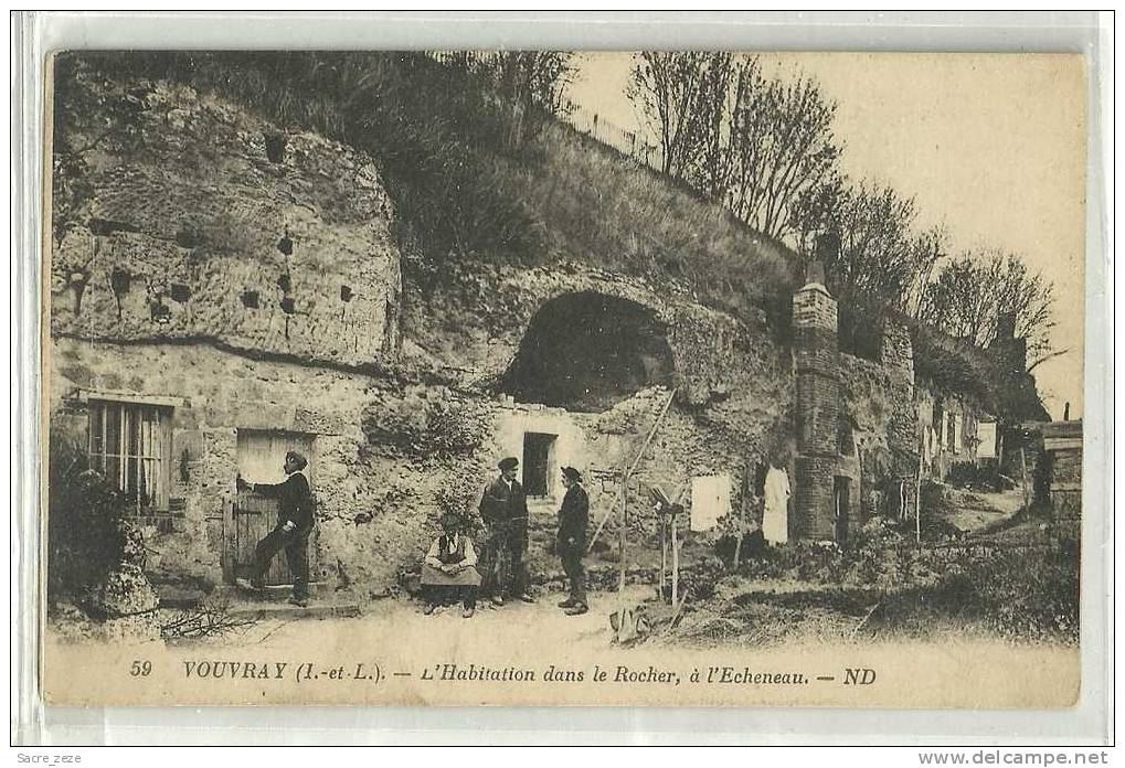 VOUVRAY(37)-neuve-l´habit   Ation  Dans Le Rocher, à L´Echeneau-animée - Vouvray