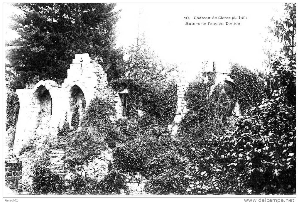 Château - Ruines De L'ancien Donjon - Clères