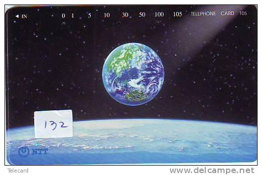 Télécarte Japon GLOBE (132) MAPPEMONDE * Telefonkarte Phonecard JAPAN * Erdkugel Globus - Espace