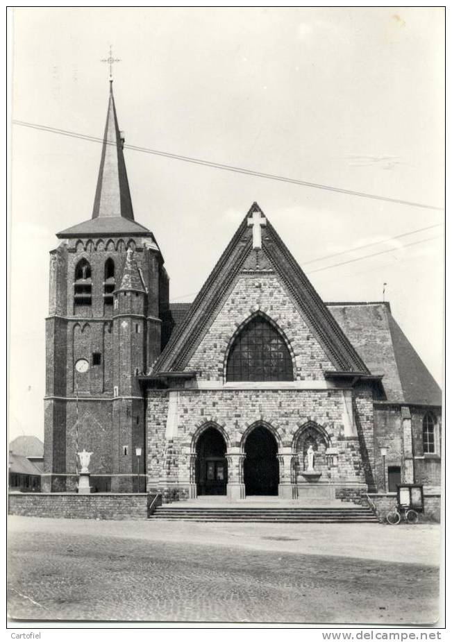 HOUTHALEN-PAROCHIEKERK ST. MARTINUS - Houthalen-Helchteren