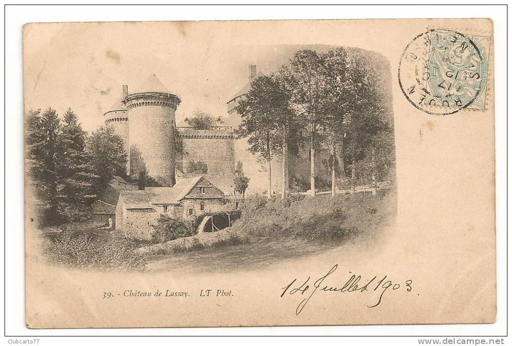 Lassay-les-Châteaux (53) : Le Moulin Près Du Château En 1903. - Lassay Les Chateaux