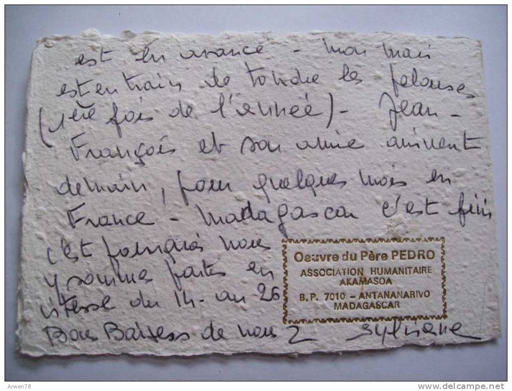Carte Papier Recyclé Feutrine Pousse Pousse Pere Pedro Madagascar Recto Verso - Sonstige & Ohne Zuordnung