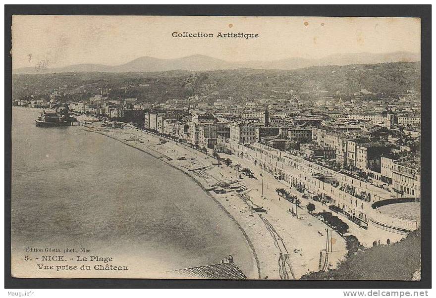 DF / 06   NICE   LA PLAGE   VUE PRISE DU CHATEAU   CIRCULEE EN 1905 - Places, Squares