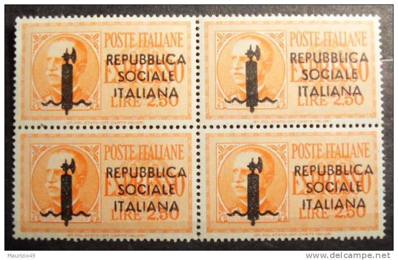 1944 Nr 22 X 4 Quartina RSI Ef. Vittorio Emanuele III 2,50 L-MNH Soprast. Legg. Spost. A Dx E Basso OCCHIO A Dx Visibile - Eilsendung (Eilpost)