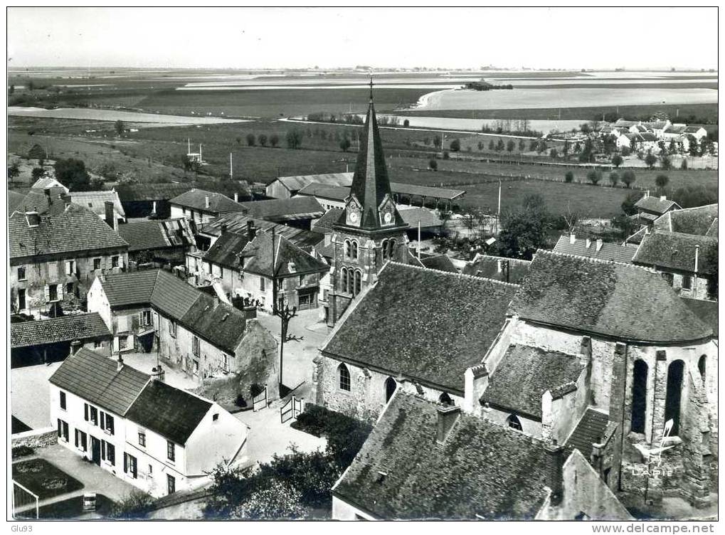 CPM - Oissery (77) - L'église Saint Germain Et Vue Panoramique - En Avion Au-dessus De... - Autres & Non Classés