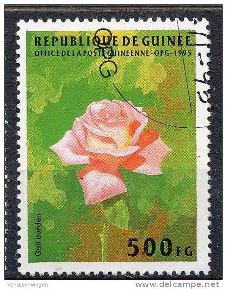 Guinee Y&T 1064 Oblitere - Guinée (1958-...)