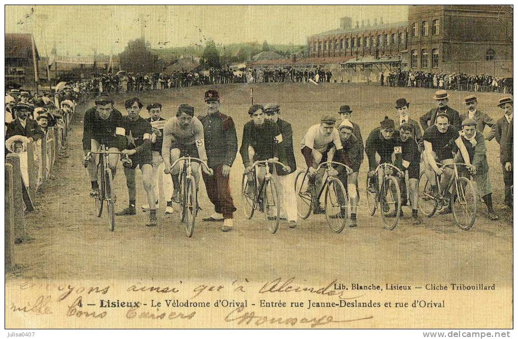 LISIEUX (14) Vélodrome Course Cycliste Gros Plan - Lisieux