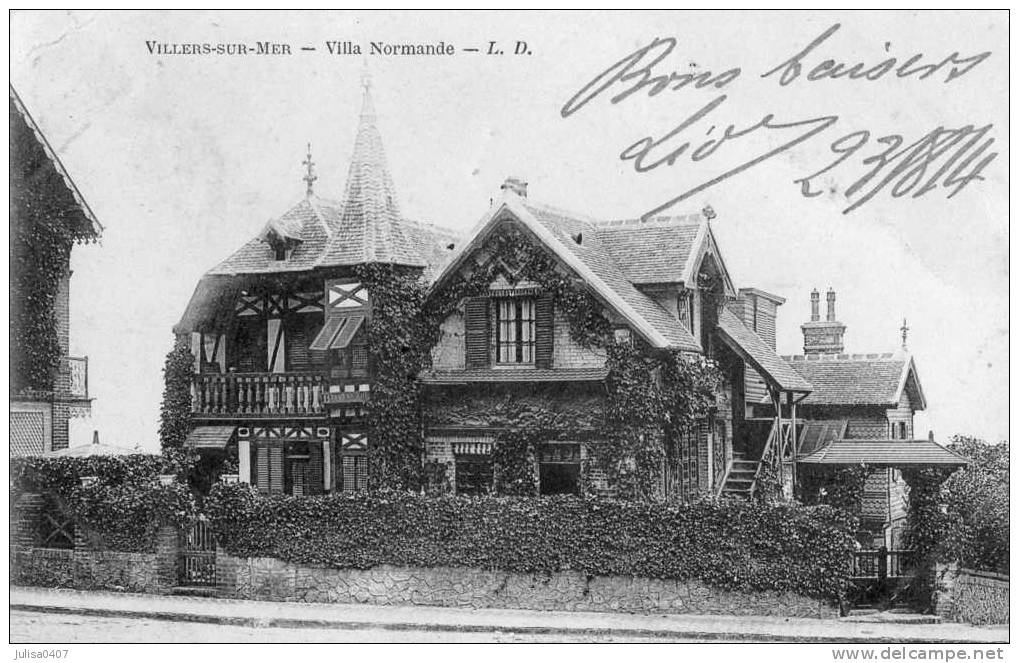 VILLERS SUR MER (14) Villa Normande Gros Plan - Villers Sur Mer