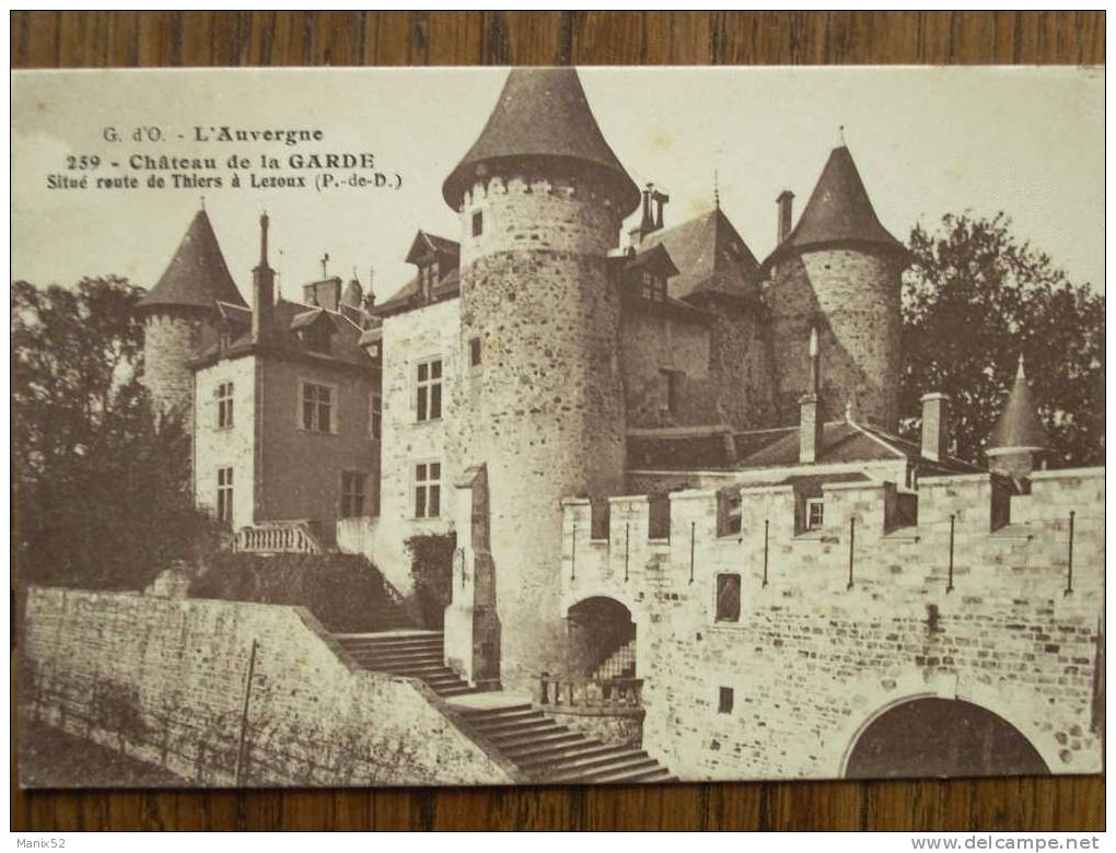 63 - LEZOUX - Château De La Garde. - Lezoux