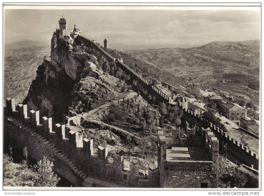 REPUBBLICA DI SAN MARINO LA SECONDA E LA TERZA TORRE VIAGGIATA 1949 COD.C.563 - San Marino