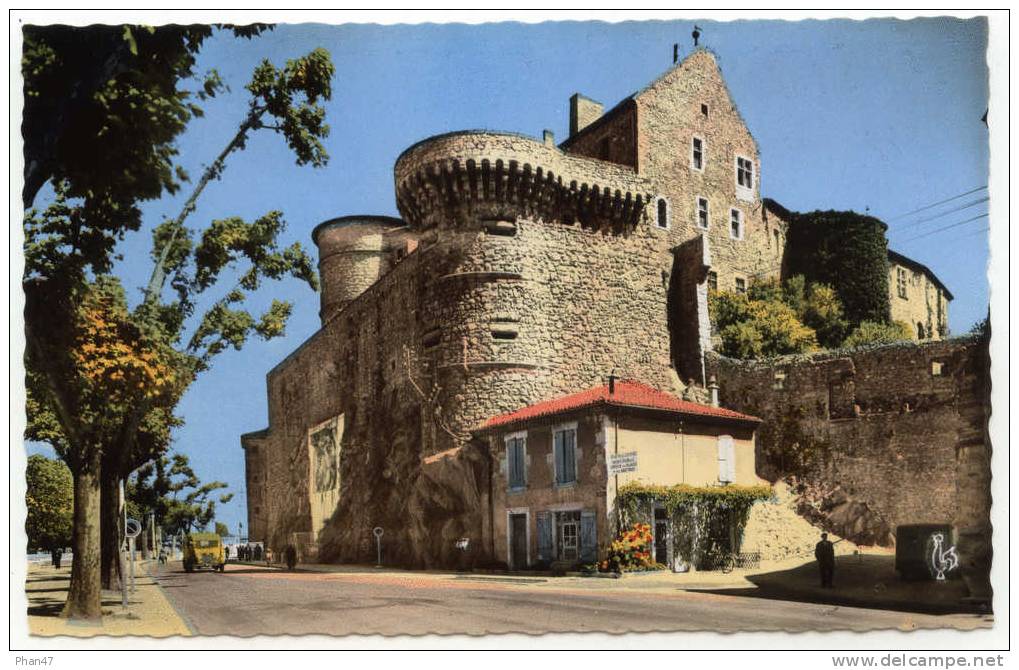 ARDECHE, TOURNON (07), Château Des Rohan-Soubise, Poids Public, Bascule, Camionette Renault, Fresque Murale - Tournon