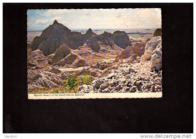 Majestic Beauty Of The South Dakota Badlands,  South Dakota - Andere & Zonder Classificatie