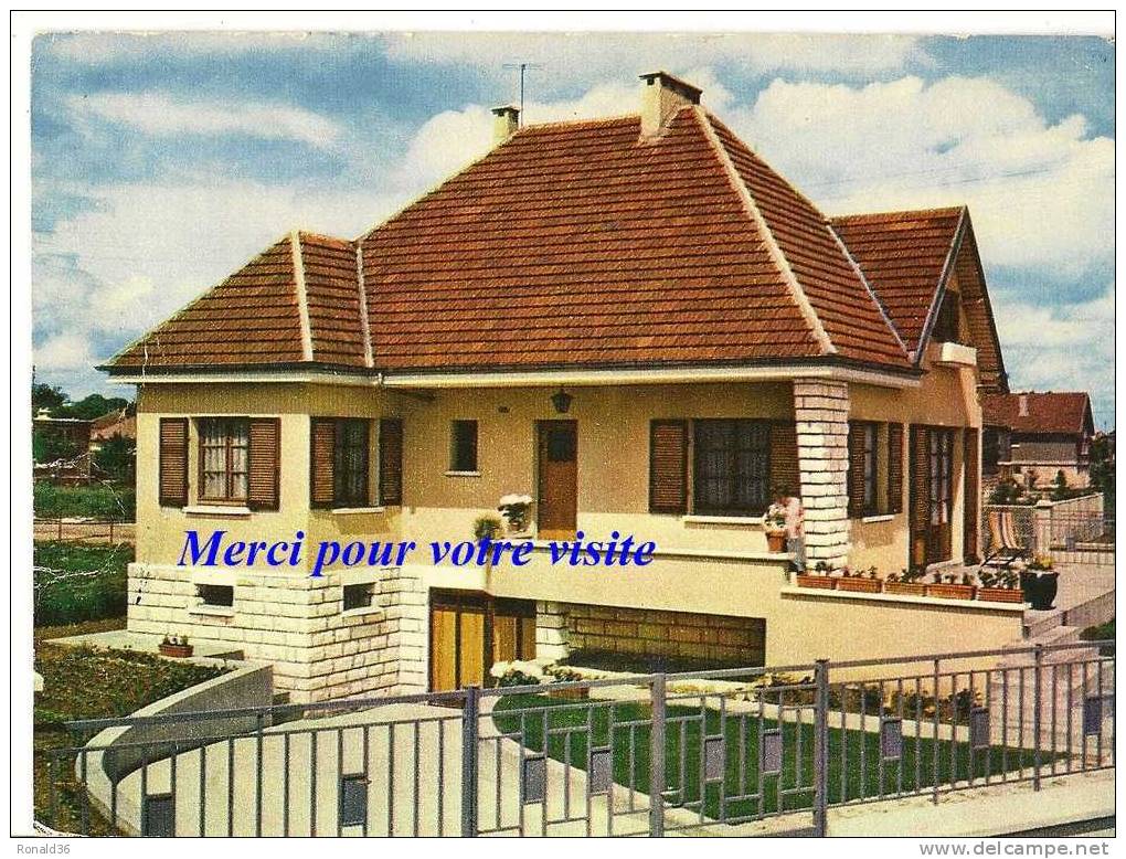 Cp 77 COMBS LA VILLE Lotissement Beau Soleil Maison Famille COUDERT Gagnante  Concours Parisien Libéré Des Maisons 1960 - Combs La Ville