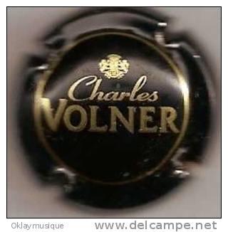 Volner Charles - Schuimwijn