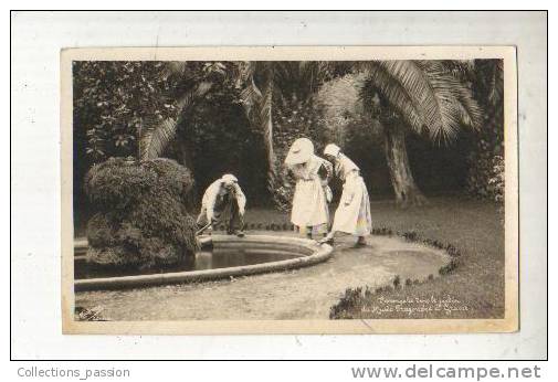 Cp, 06, Grasse, Provençales Dans Le Jardin Du Musée Fragonard - Grasse