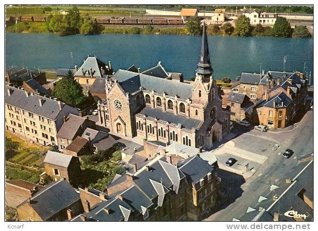 CP De HAYBES-sur-MEUSE " Vue Aérienne - L'église " . - Fumay