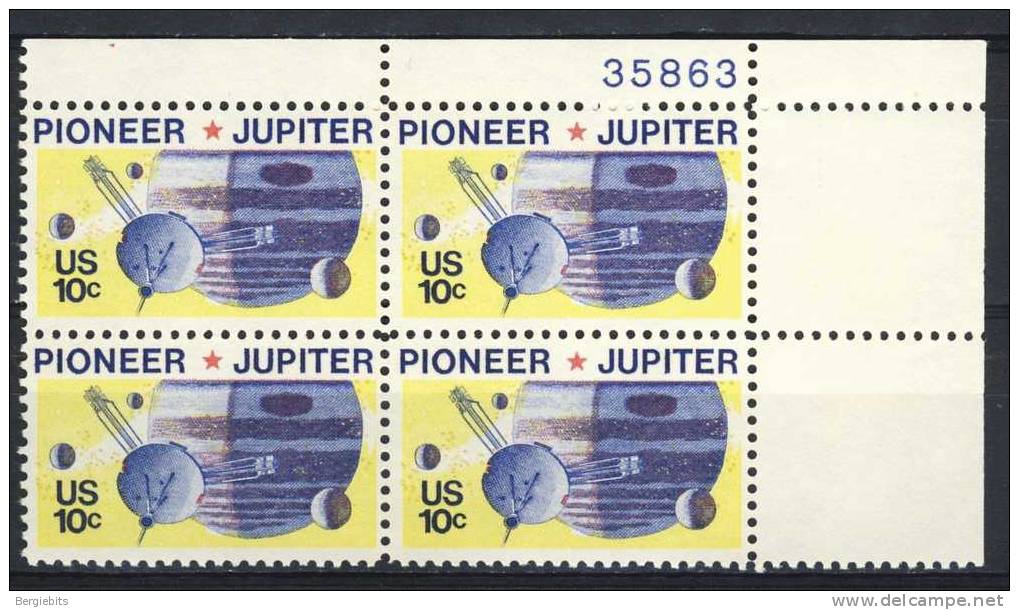 1975 United States  10 Cents  MNH Plate Block Of 4  " Pioneer - Jupiter " - Plate Blocks & Sheetlets