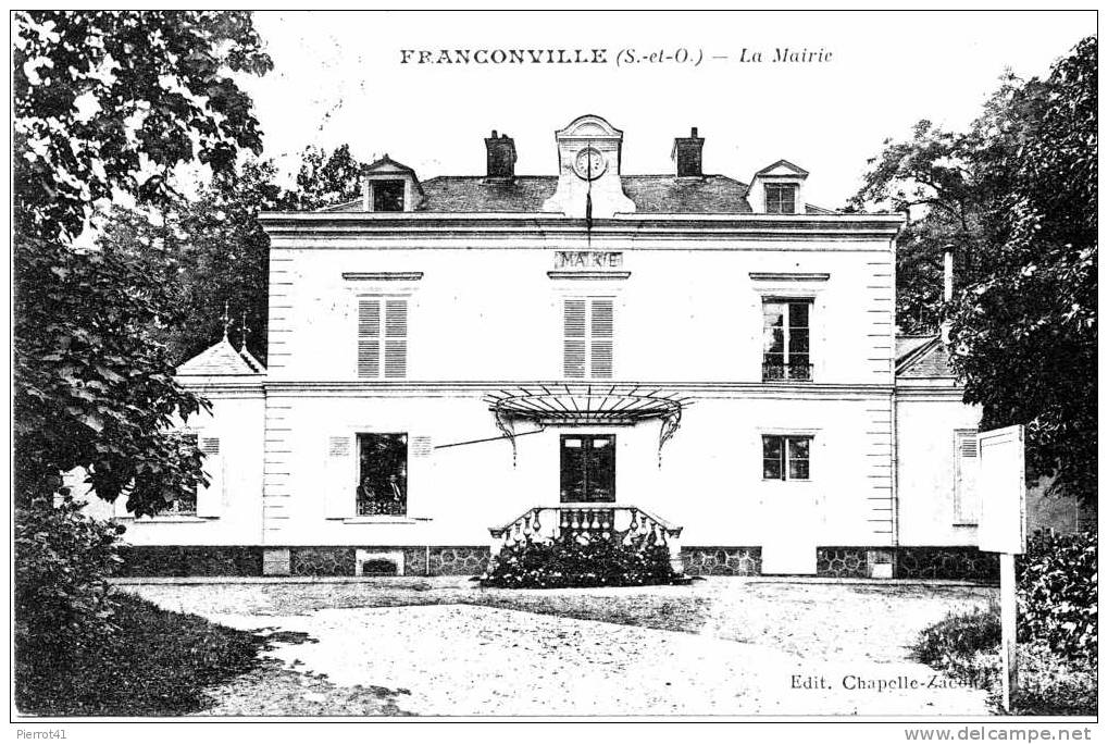 FRANCONVILLE - La Mairie - Franconville