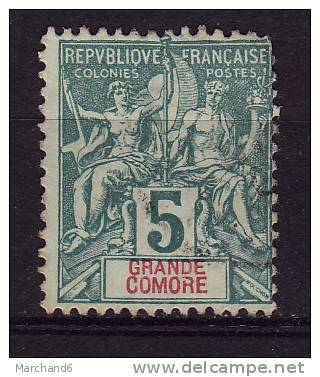 COLONIE.GRANDE COMORE.N°4.COLONIE FRANCAISE. Oblitéré Dents Courte Coin Haut Droit Et Léger Amincie Haut Milieu Dos - Altri & Non Classificati