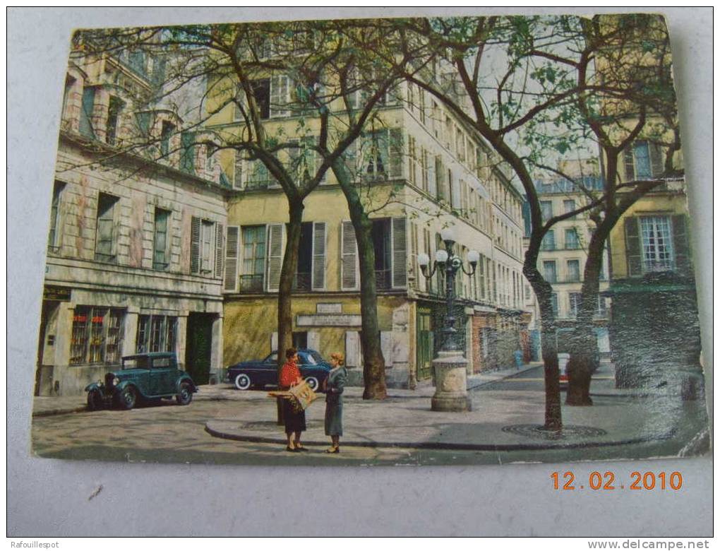 CP SEMI MODERNE   PARIS  "PLACE FURSTENBERG ET ATELIER DELACROIX" - Arrondissement: 20