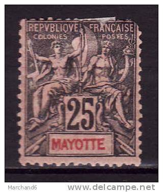 COLONIE.MAYOTTE.N°8.COLONIE FRANCAISE. *neuf Et Charnière Avec Dents Courte En Haut état - Other & Unclassified