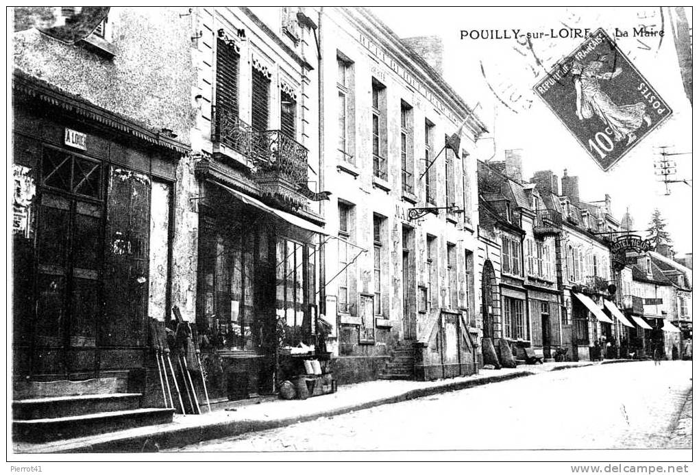 POUILLY SUR LOIRE - La MairIe - Pouilly Sur Loire