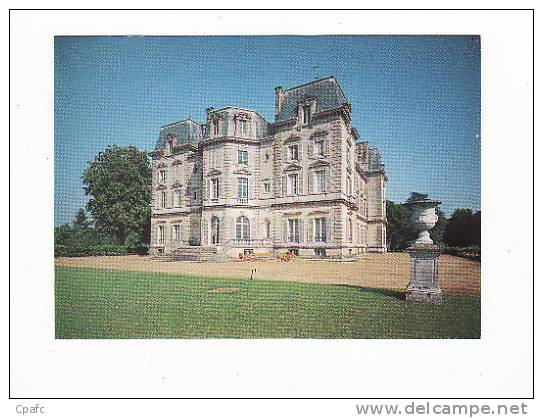 Montfort Le Gesnois : Le Chateau - Montfort Le Gesnois