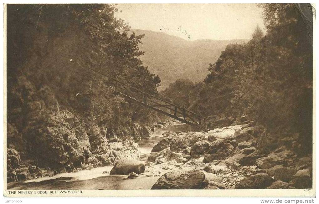 Britain United Kingdom - The Miner's Bridge, Bettws-y-Coed Old Postcard [P1378] - Caernarvonshire