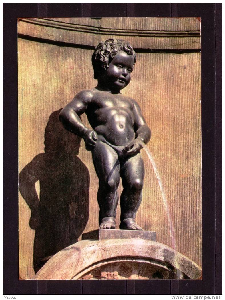 Statue De Manneken Piss " Petit Homme Urine " - Circulé - Circulated - Gelaufen. - Personnages Célèbres
