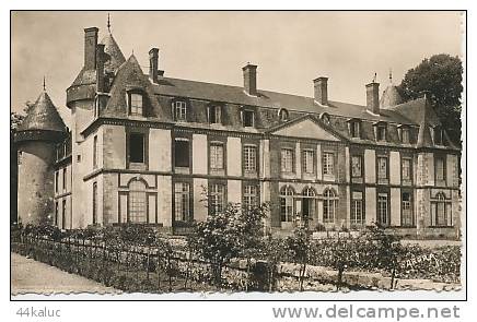 MALESHERBES Le Château Façade - Malesherbes