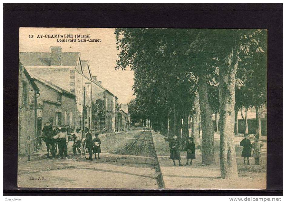 51 AY EN CHAMPAGNE Boulevard Sadi Carnot, Bien Animée, Ed JB 10, 191? - Ay En Champagne