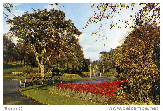 HARROGATE - Valley Gardens - Harrogate Is Faùous For Is Gardens And Among Them The Extensive Valley Gardens Are Notable - Harrogate