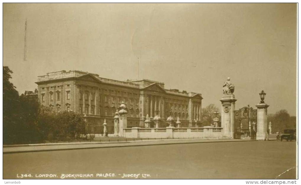 Britain United Kingdom - Buckingham Palace, London 1930s Real Photo Postcard [P1395] - Buckingham Palace