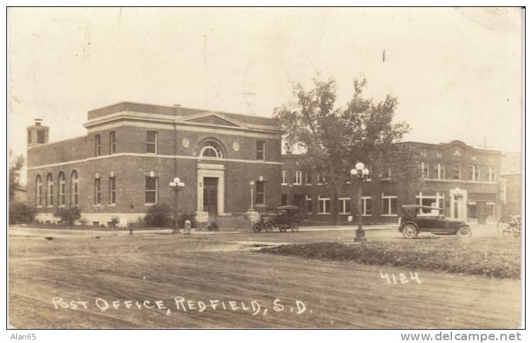 Redfield SD South Dakota, Post Office On C1920s/1930s Vintage Real Photo Postcard - Altri & Non Classificati