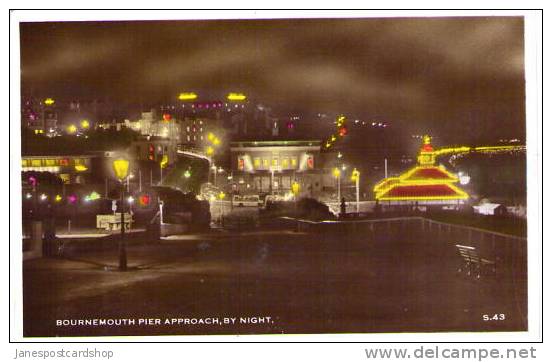 PIER Approach By Night - ILLUMINATIONS - REAL PHOTO - BOURNEMOUTH - Dorset - Bournemouth (from 1972)