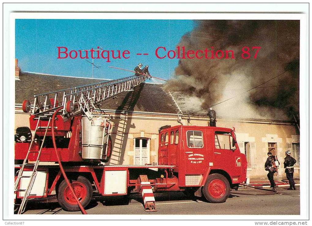 POMPIER - INCENDIE De La MAISON De M° PERICAS à BLOIS - POMPIERS - CAMION - FIRE TRUCK - FIREMAN - DOS VISIBLE - Firemen