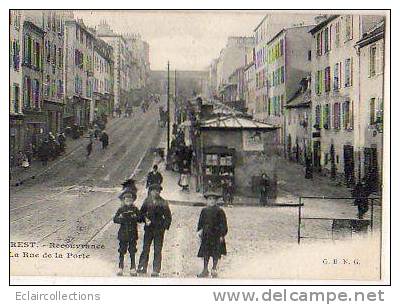 Brest...Rue De  La Porte De Recouvrance. - Brest