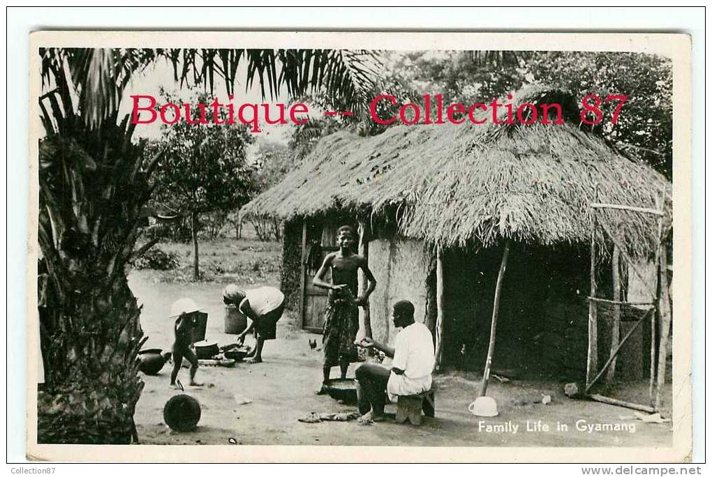 GHANA - GOLD COAST - FAMILY LIFE In GYAMANG - ENFANT & FAMILLE - REAL PHOTOGRAPH POSTCARD - RARE - DOS VISIBLE - Ghana - Gold Coast