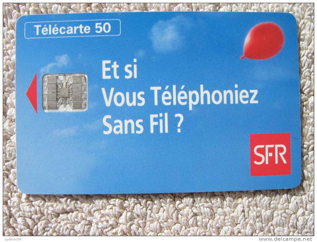 F547 V1 - SFR - 50 SC7 - Point Rouge Au Verso - 1995