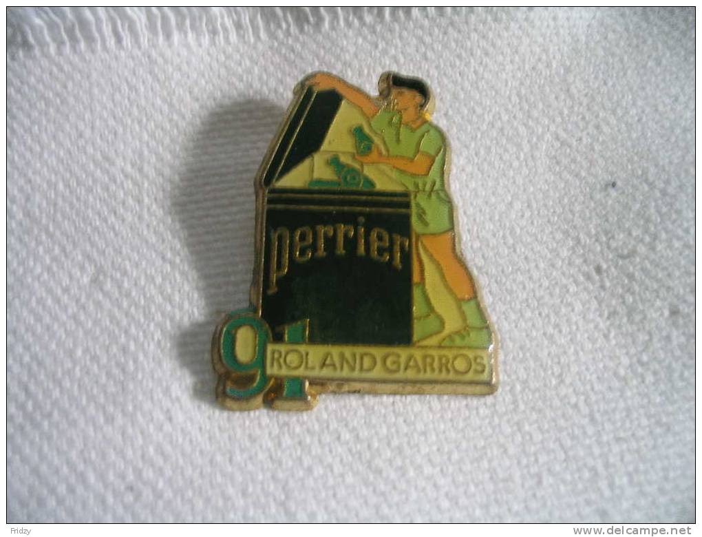 Pin´s Roland GARROS 91 Avec PERRIER - Tennis