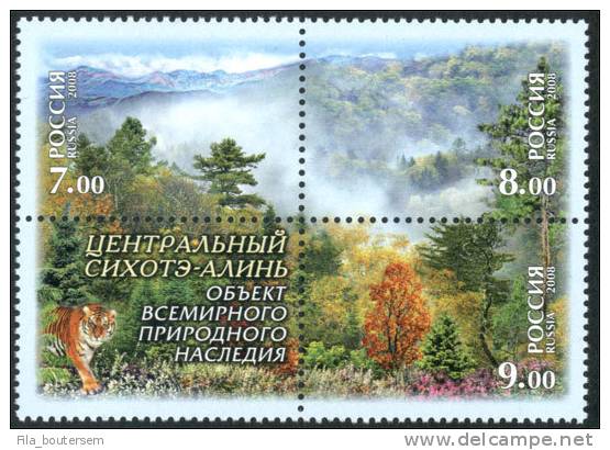 RUSSIA - RUSSIE : 15-10-2008 : (MNH) Set 3v + Label : Nature Heritage - Sikhote-Alin. - Neufs