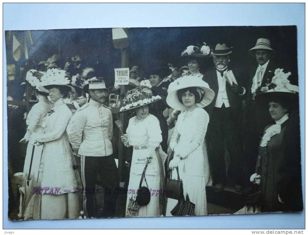 ROYAN  :  Belle Carte Photo  -  TRIBUNES  Du  CONCOURS  HIPPIQUE  - Royan