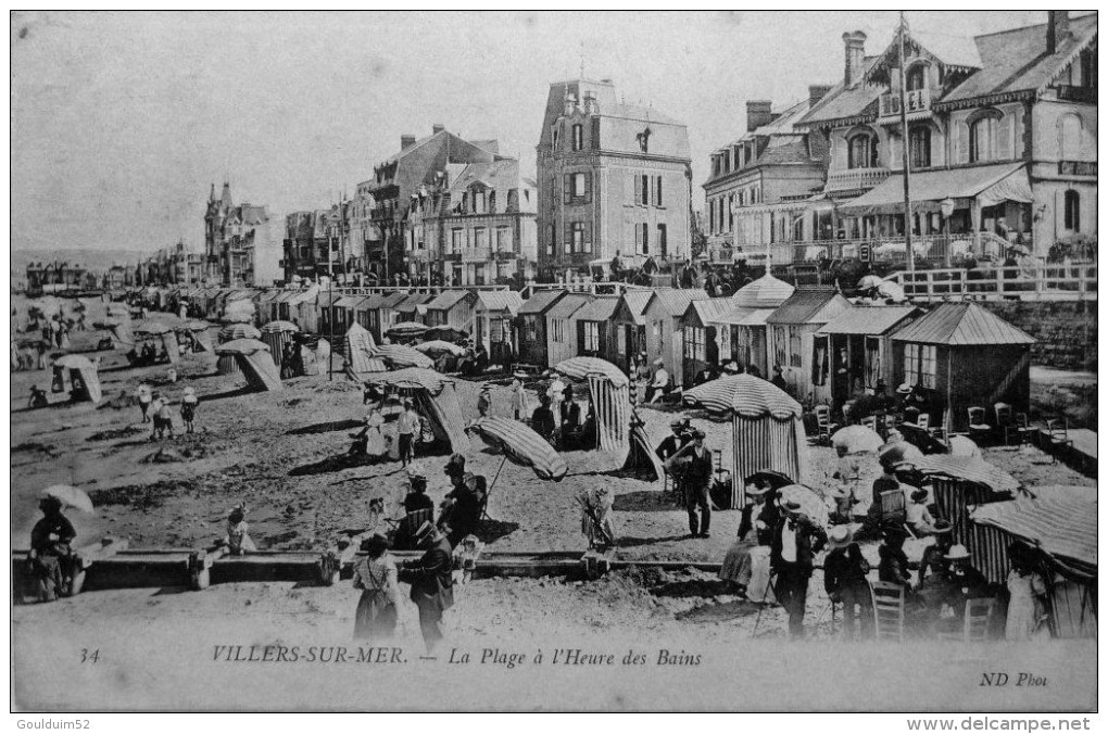 La Plage à L´heure Des Bains - Villers Sur Mer