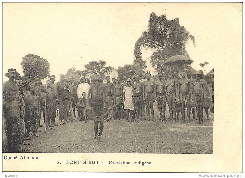 FORT  SIBUT  GROUPE D INDIGENE - Centrafricaine (République)