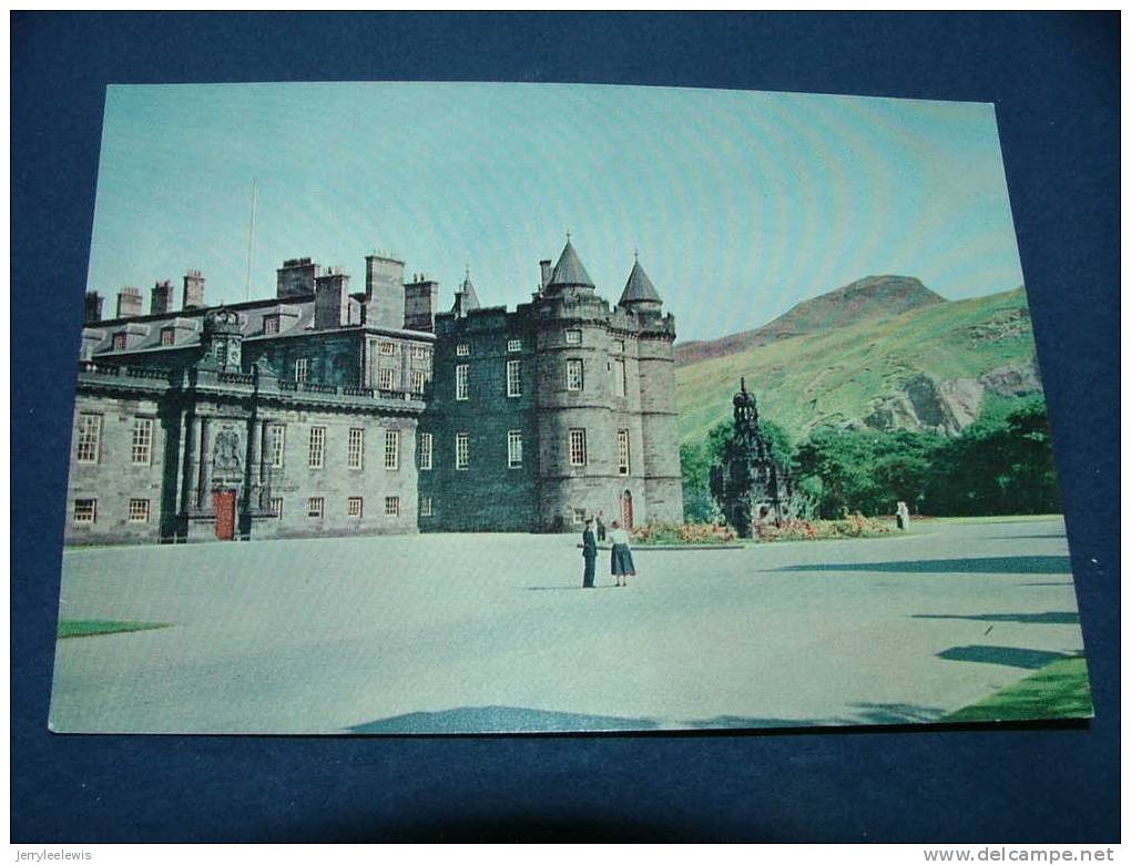 Edinburgh - Palace Of Holyroodhouse From The North-west - Midlothian/ Edinburgh