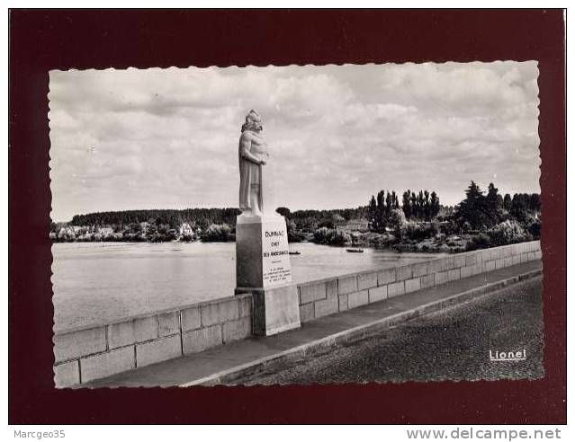 Les Ponts De Cé La Statue De Dumnac Au Milieu Du Pont Sur La Loire édit.chrétien Noir & Blanc - Les Ponts De Ce