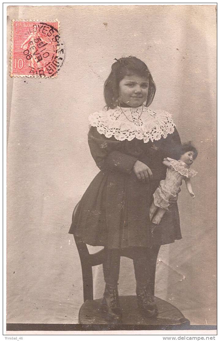 POUPEE JOUET ANCIEN  ( CARTE PHOTO )  UNIQUE 1906  TRES BON ETAT ! ! ! - Games & Toys