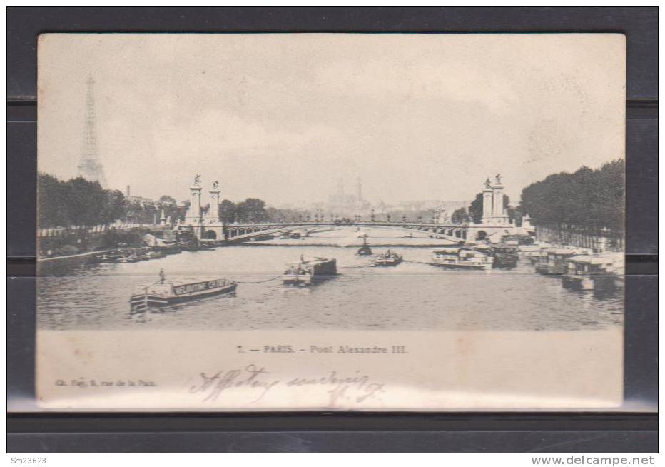 Binnenschiffe  (Sch211)  Paris - Pont Alexandre III - Houseboats